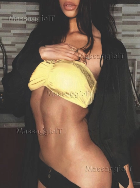 Massaggiatrice Milano 200 MASSAGGIO + RAPPORTO CON PROTEZIONE - VIENI A TROVARMI