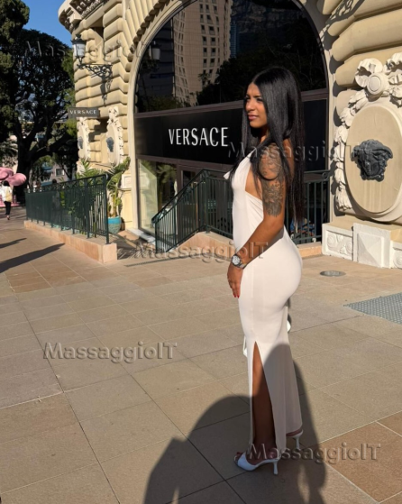 Massaggiatrice Rimini SOFIA RAGAZZA MASSAGGIATRICE 19 anni
