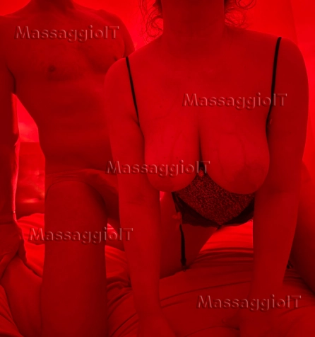 Massaggiatrice Padova Sensuali massaggi Tantra a 4 Mani