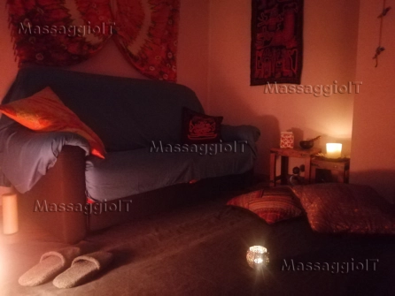 Massaggiatrice Reggio Emilia MERY e LAURA - MASSAGGI OLISTICI A 2 E 4 MANI