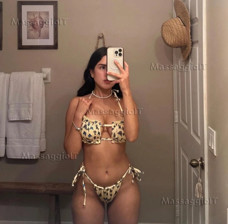 Massaggiatrice Imperia DIANO MARINA IMPERIA, INCALL e OUTCALL 🔵💖➡️NUOVA RAGAZZA 💖🔥 MOMENTI INTENSI DI RELAX E DOLCE ATTENZIONE 🔥RELAX E PIACERE IN UN SOLO TOCCO