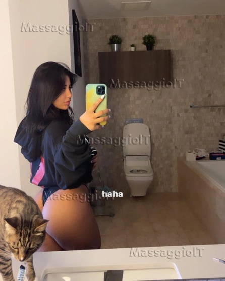 Massaggiatrice Bologna Fabrizia, massaggiatrice professionale ed esperta. Incontri discreti, relax esclusivo e momenti privati , Disponibile posso Offro tutti i tipi di massaggio  raggiungervi in hotel, a casa tua, a casa mia  Foto reali, contatto solo WhatsApp.