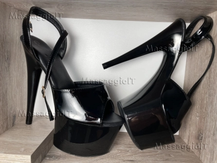 Massaggiatrice Lucca 🔥👉Mistress e padrona per giochi di ruolo soft e non ..,*** verbale e fisica , Strapon Pissing ,trampling,fetish, Facesiting ,🔥👈👈👈💋💋💋💋💋