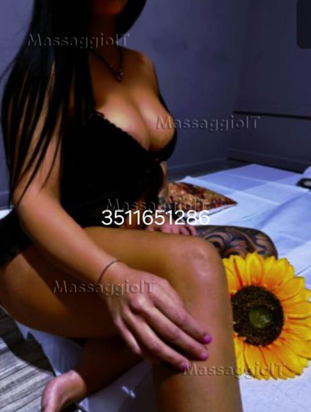Massaggiatrice Udine NEW...NEW...LATINA.CATALINA...MERAVIGLIOSO... MASSAGGIO SENSUALE...RILASSANTE..BRAVISSIMA