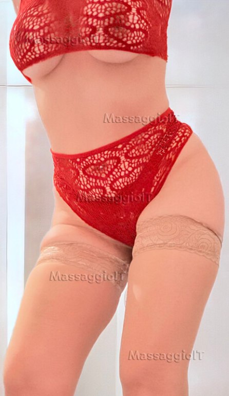 Massaggiatrice Firenze LA PASSIONE E IL RELAX, LI TROVERAI NEL MIO MASSAGGIO...BELLISSIMA E SENSUALE GODITI IL RELAX CON ME