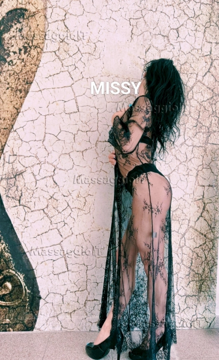 Massaggiatrice Latina MISSY BODY MASSAGE E TANTRA FOTO REALI
