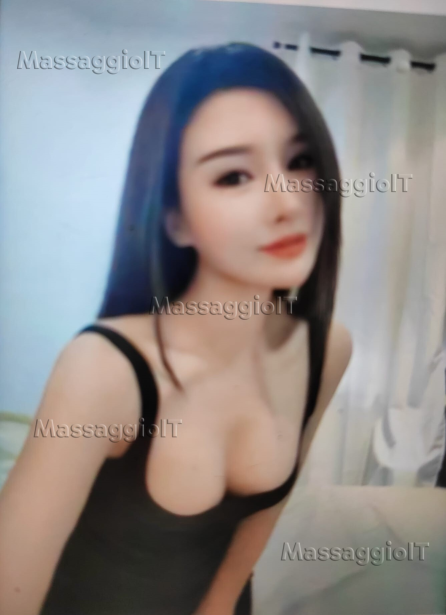 Massaggiatrice Genova due belle ragazze Fascino,eleganza, femminilità....Un mix di piacere e qualità che può donarti un relax unico.
