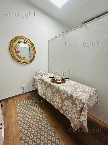 Massaggiatrice Firenze ✨ Concediti il Relax che Meriti ✨Il Tuo Momento di Benessere Ti Aspetta insieme A Due Belle Morettine ✨