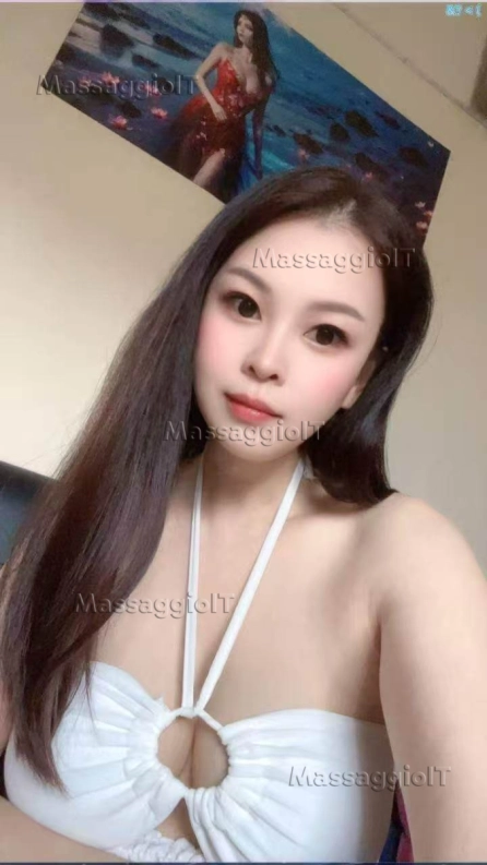 Centro massaggi Firenze *VERO MASSAGE CORPO SU CORPO FULLBODY.RAGAZZA NUOVA MOLTO DISPONIBILE