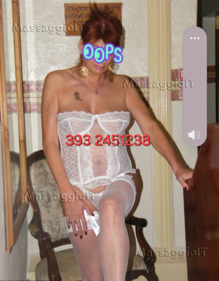 Massaggiatrice Milano Monica bella e sexy