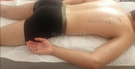 Foto 1 Massaggio condiviso Massaggiatore a Torino