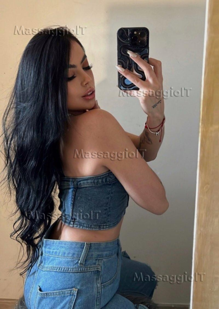Foto 4 Larissa Massaggiatrice a Roma