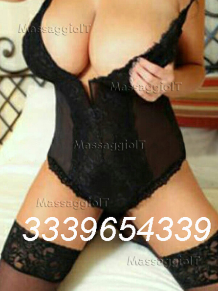 Foto 1 Massaggi Massaggiatrice a Roma