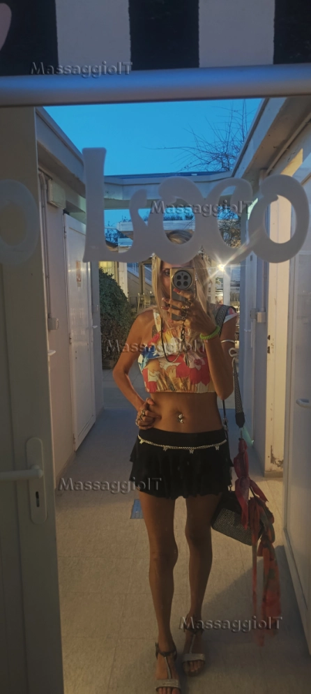 Foto 1 Barbie blondie Massaggiatrice a Forli