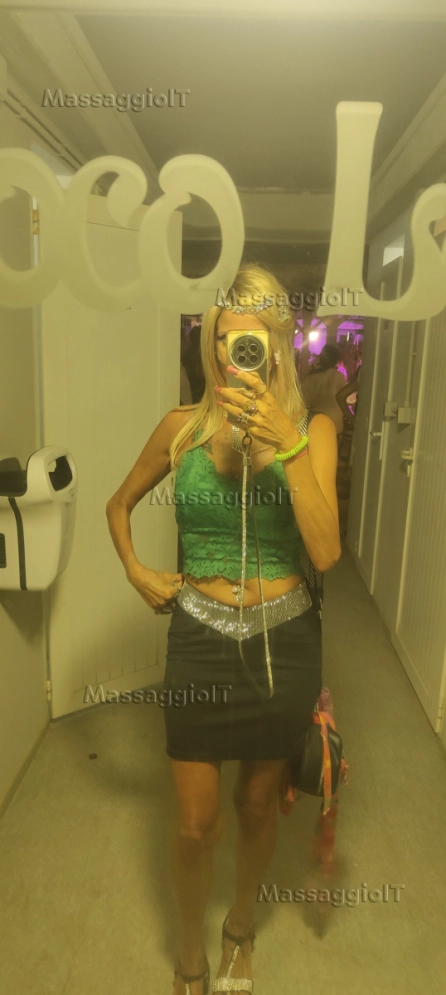 Foto 7 Barbie blondie Massaggiatrice a Forli