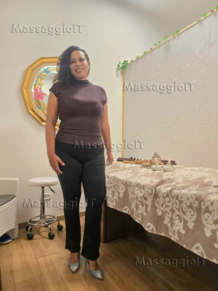 Foto 6 Massaggi speciali Massaggiatrice a Firenze