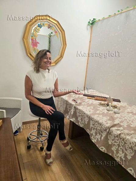 Foto 6 Massaggi speciali Massaggiatrice a Firenze