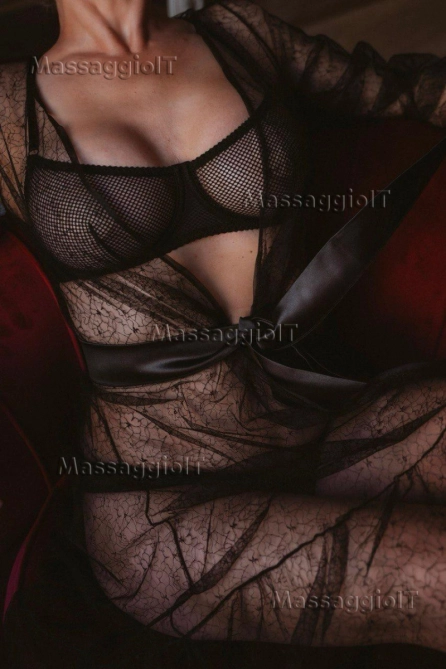 Foto 1 Studio privato Massaggiatrice a Modena