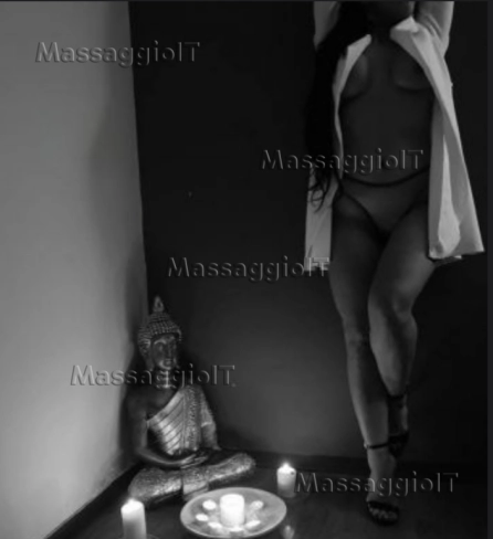 Foto 2 Esclusivo v Centro massaggi a Napoli