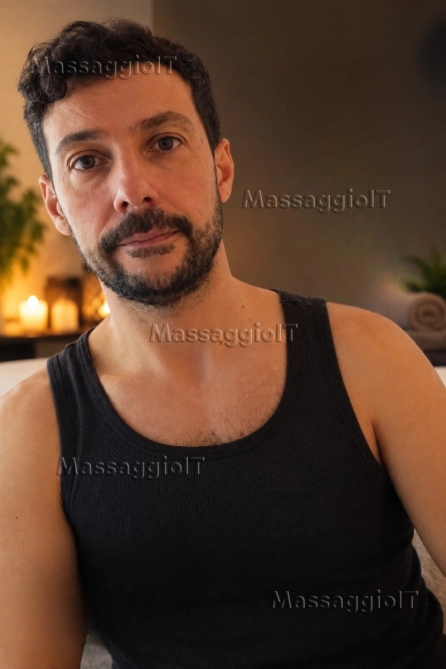 Foto 2 Dorin Massaggiatore a Roma