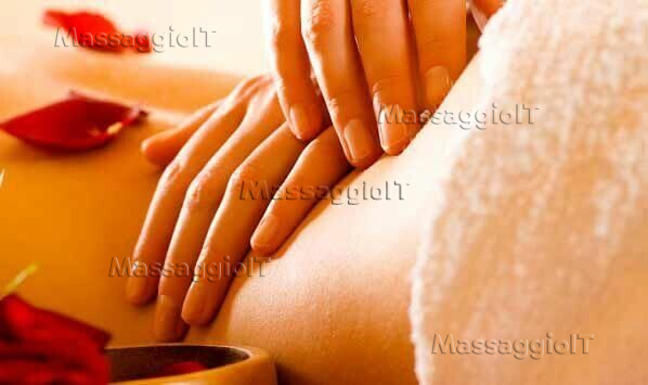 Massaggiatrice Varese NOVITA' 3510469436 varese NWragazzaMIX DI BELLEZZA di 25 anni la DEA MASSAGGI