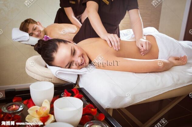 Centri Massaggi Cinesi Mantova ragazza orientali .   3803849099  *via dana  Aperto**massaggi Dolcezze Ragazze**
